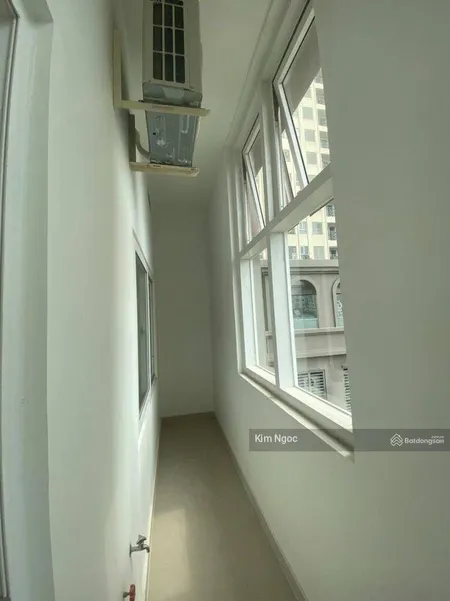 Bán nhanh căn officetel saigon mia 42m2. giá 2tỷ5. gọi em ngọc 0979 191 ***