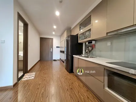 Bán căn 4n 3wc ban công đn vinhomes west point, tầng trung, đẹp, giá hợp lý