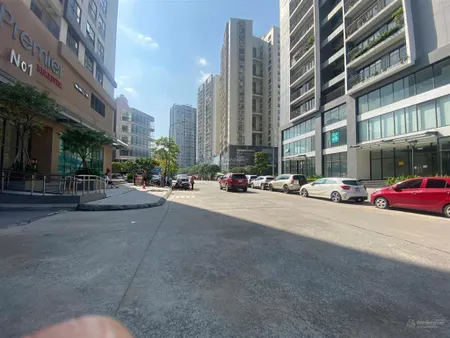 Chủ nhà gửi bán căn hộ 105m2 3pn bc tây bắc tầng cao cc berriver 390 nguyễn văn cừ giá 8.75 tỷ btp