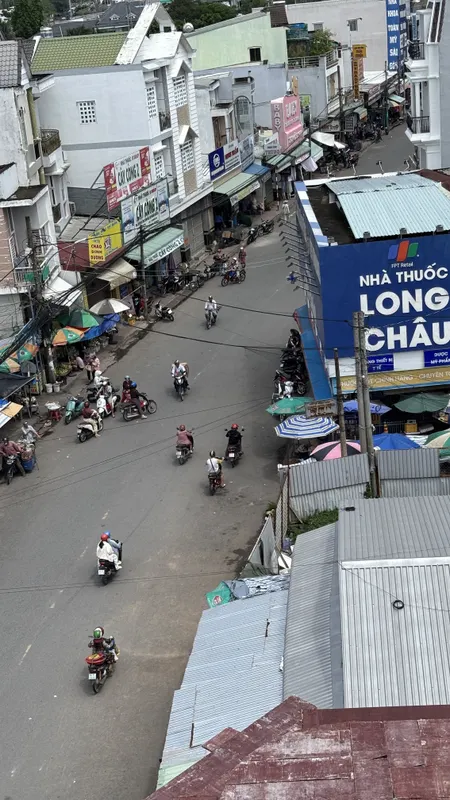 BÁN NHÀ PHỐ THƯƠNG MẠI MẶT TIỀN NGÔ QUYỀN, TRỤC CHÍNH CHỢ CÁI VỒN