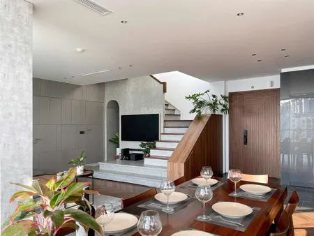 Bán căn hộ penshouse chung cư aqua bay, 17,3 tỷ, 300m2, 3pn, 2wc, đầy đủ nội thất tại hưng yên