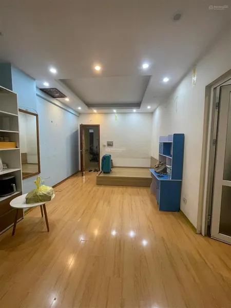 Cực hiếm! hơn 4 tỷcc mặt phố hoàng minh giámlê văn lương (thanh xuân)2 ngủcăn gócfull đồ!