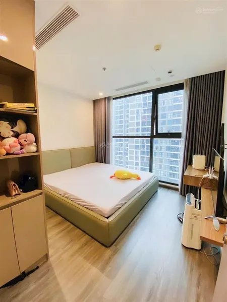 Tòa r1.05 loại căn 1n+ diện tích 49m2 ban công tn, nội khu thoáng nội thất full nội thất