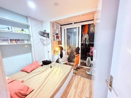 Bán gấp căn hộ số 3 nguyễn huy tưởng, 103m2,3n,2wc, giá 8.9 tỷ