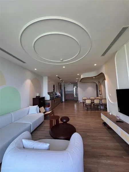 Bán căn 3 phòng ngủ trục 09 toà l1 landmark 115m2 giá 1.x tỷ bao phí, 0961 694 ***