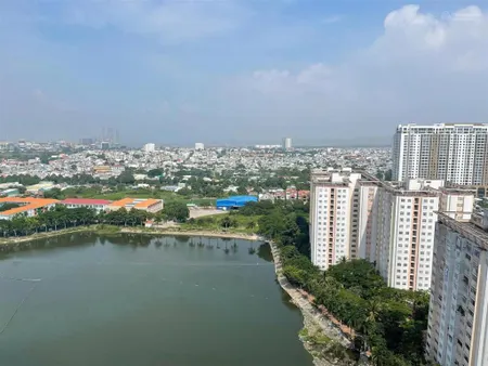 Bán căn phoenix 1pn view hồ tầng cao,giá 2.450 tỷ. 0909 638 ***