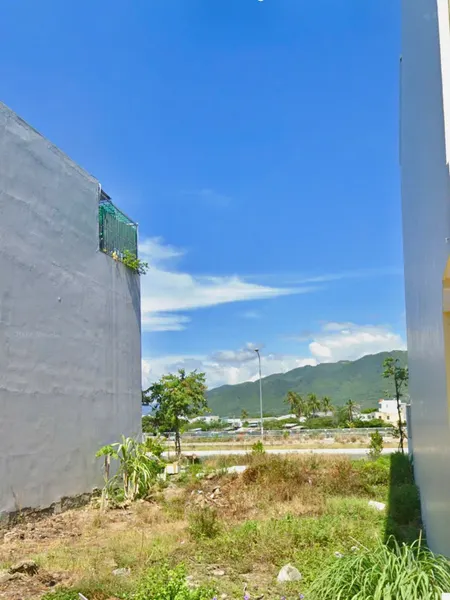 BÁN ĐẤT NẰM MẶT TIỀN ĐƯỜNG VÀNH ĐAI 2 VIEW SÔNG QUÁN TRƯỜNG PHƯỚC HẢI NHA TRANG GIÁ 8 TỶ 800