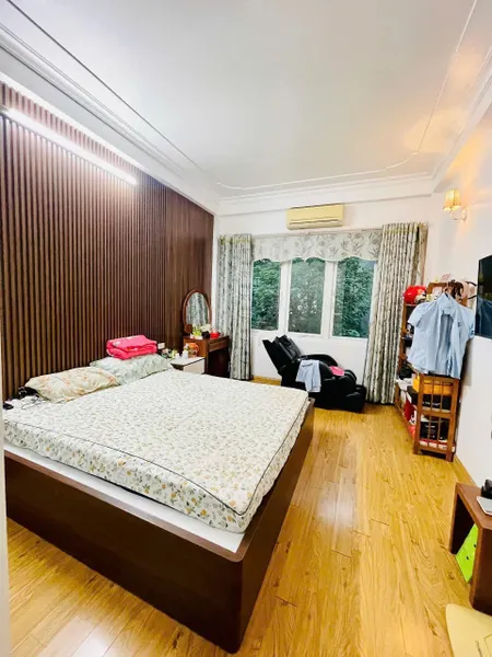 Nhà 4 tầng lô góc – 32m², ở sướng, ngõ ô tô, vài bước ra ô tô tránh!