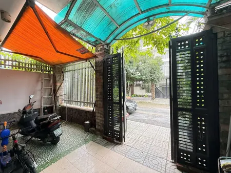 BÁN NHÀ 3 TẦNG ĐƯỜNG SỐ 18, VEN SÔNG HIỆP BÌNH CHÁNH - 105m2 - GIÁ 14.3 TỶ TL