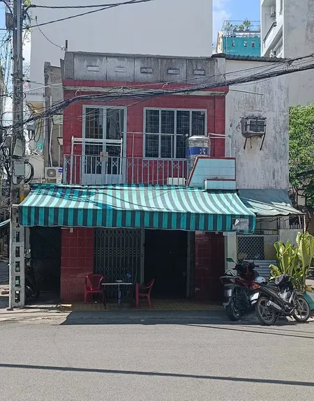 THÀNH THÁI QUẬN 10 - LÔ GÓC 3 MẶT HÉM - XE TẢITRÁNH - VỊ TRÍ KINH DOANH ĐA NGÀNH - NHÀ CŨ - TIỆNXÂY MỚI,