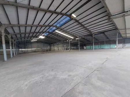 Cho thuê kho xưởng 4000m2.Giá 30k/m2.Pccc vách tường thẩm duyệt