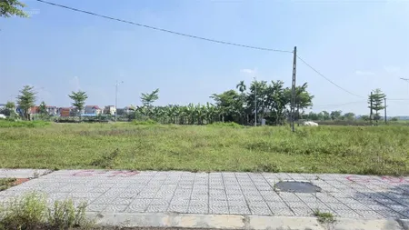 Đất đấu giá tráng việt mê linh 100m2 mặt tiền 5m, 80 triệu/m2 ngay cạnh vành đai 3,5 theo quy hoạch