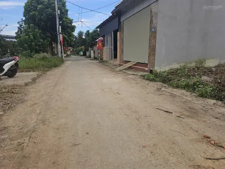 Bán đất tân xã thạch thất 140m, mặt tiền 5,5m hiện trạng đất trống giá 7 tỷ