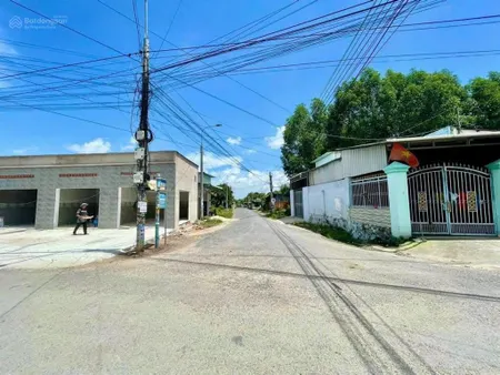 Cần bán 13.5m đất mặt tiền ấp 2 an phước.