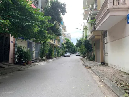 Chính chủ bán lô góc 129m ,mặt tiền 6,5m tân xã, hòa lạc, sát đh fpt, đh quốc gia, cnc chỉ 3 tỷ