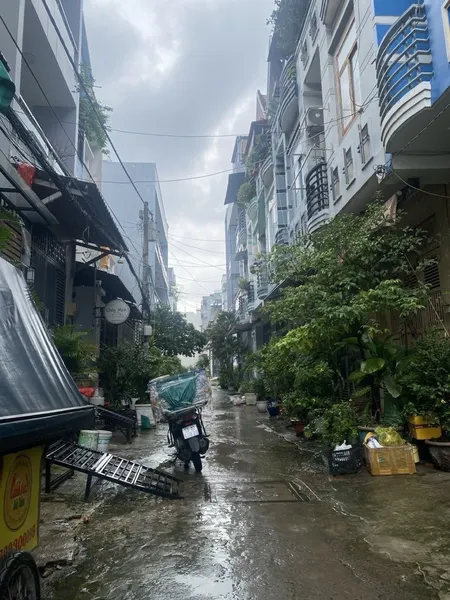 NHÀ 3 TẦNG, 4 PN, HẺM 17 MỄ CỐC, P. 15, QUẬN 8, 46M2