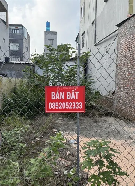 Bán đất việt hưng trường lâm 200tr/mét. ngõ ô tô mặt tiền 5m. mua để ở xây toà 7 tầng nét căng