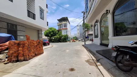 Bán nhà 58.9m² ngang 4.5m giá 7 tỷ Phường Nam Nha Trang