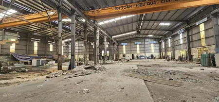 Bán nhà xưởng đất .2 mặt tiền giá cực chất tại đường 5, bình hàn, hải dương,