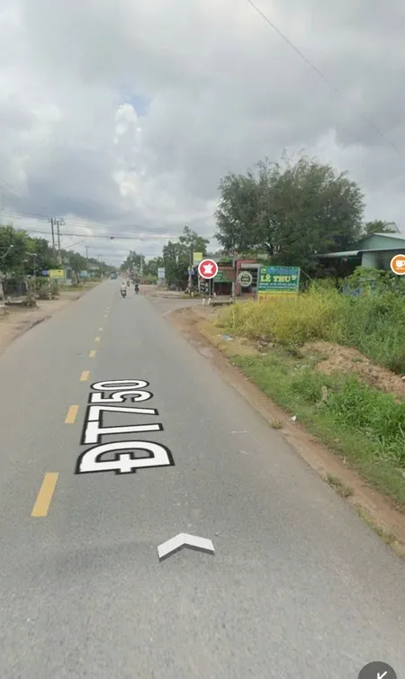 Đất thổ cư DT : 12 x 82m MT đường DT 750 gần chợ trừ văn thố