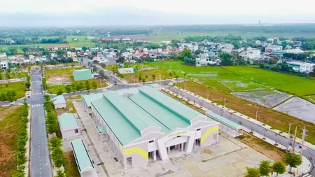 Chỉ 580 triệu (30%) sở hữu ngay lô đất tại khu Phố chợ Chiên Đàn, CK đến 5.5%, sổ hồng từng nền