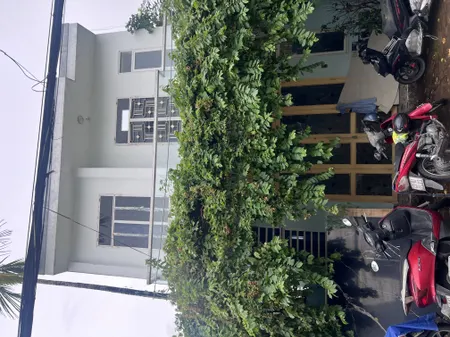 Cho thuê nhà 2 tầng Nguyễn Công Trứ, kiệt ô tô