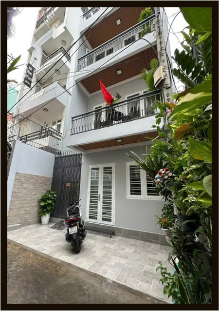 Hạ giá bán rẻ Villa 6 x 18.5m 1 trệt 3 lầu Lê Thị Riêng Bến Thành Q1 TP.HCM