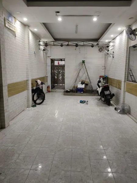 Bán nhà Minh Khai 70.3/76m² ngang 4m giá 24.5 tỷ Phường Tương Mai (LH: Zalo 0862299066)