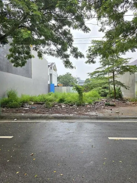 Bán kho đường 10m thông khu dân cư châu thới gần quốc lộ 1k giá 5 tỷ 490 triệu