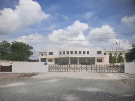 Nhà xưỡng mặt tiền ql1a, thủ thừa, long an, 13.729m2 full skc (sử dụng đến 2053)