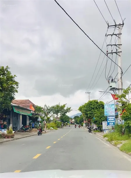 Hàng khan hiếm bán đất xã diên lạc diên khánh chỉ 5,5 triệu/m2 2 mặt thoáng xây nhà bao đẹp