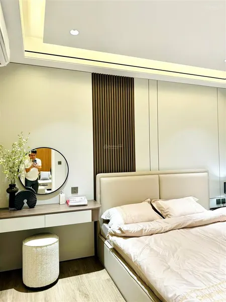 Gia đình tôi cần bán căn hộ cc tại m5 91 nguyễn chí thanh tầng trung 133m2 3pn 2vs giá 12.5 tỷ