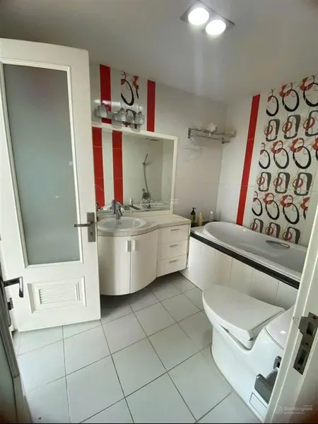 Ngộp bank bán cc moonlight park view (bình tân) giá 2tỷ450 full nội thất bao sang tên sổ hồng