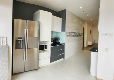 Bán căn hộ diamond flower tower, đông nam, 175m2, 15 tỷ vnd, nội thất đầy đủ,3pn, 2wc 0941 667 ***