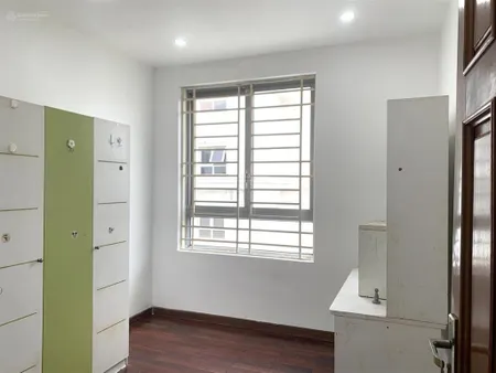 Bán chung cư cao cấp tổng cục 5 bộ công an, dt 86m2, căn góc, 3 ngủ, giá hơn 6,8 tỷ.