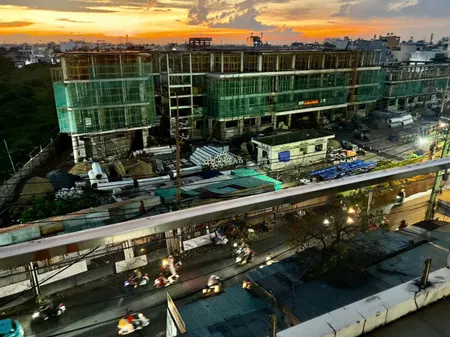 Chính Chủ Bán Nhà Mặt Tiền Đường Bình Long DT 5x36, 12 Phòng, Thu Nhập 40tr/th