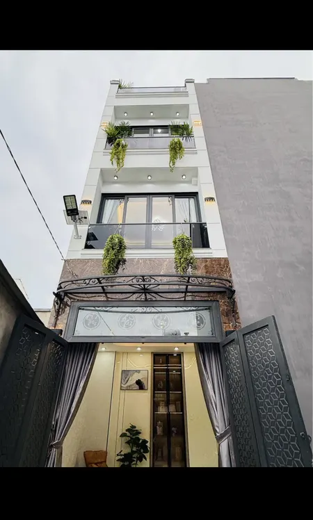 Không thể bỏ qua - nhà Lê Hồng Phong P2 Q5 - 40m2 - 3PN - 2tỷ850 - gần Bệnh Viện chấn thương chỉnh hình