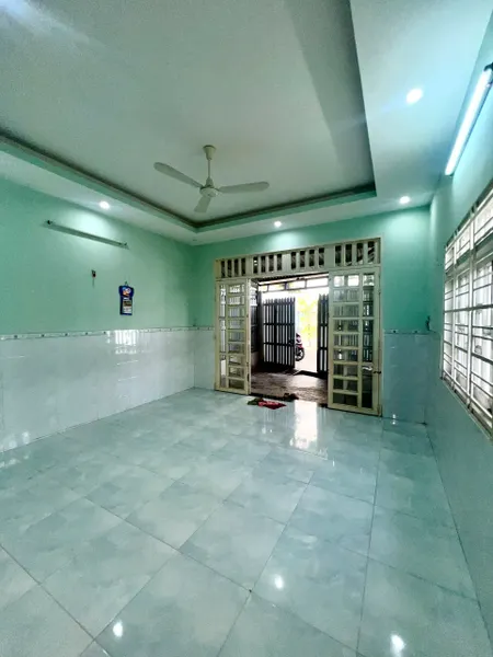 Bán Nhà Phố 82m - 4,5 tỷ góc 2 mặt tiền xe hơi ngay cửa đường Lê Văn Lương Nhơn Đức Nhà Bè