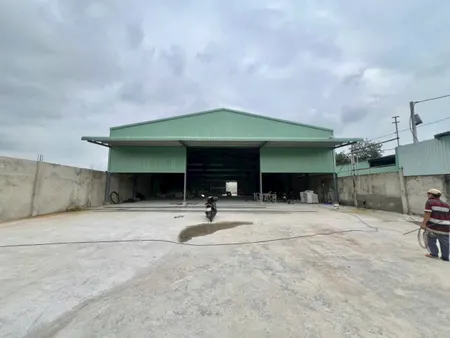 Cho Thuê Nhà Xưởng Nam Tân Uyên, Bình Dương.
- Diện Tích Khuôn Viên Đất : 4.600m2
- Diện Tích Xưởng : 2.600 m2 ( Khuôn Viên Riêng )
- Nhà Văn Phòng : 220m2
- Hệ Thống PCCC Tự Động Nghiệm Thu