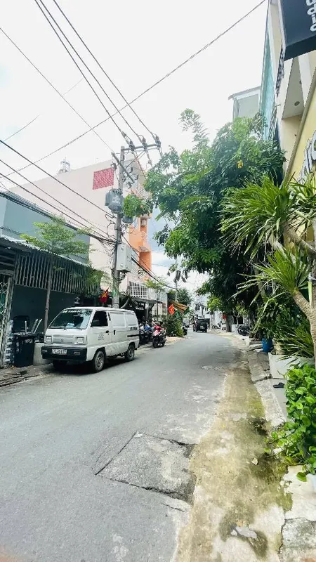 Bán Gấp CHDV 5 TẦNG HXH VƯỜN LÀI TÂN PHÚ