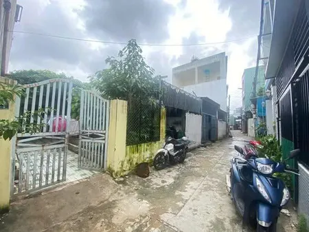 📌📌📌LÀM VIỆC TRỰC TIẾP GIÁ TỐT !!!  Chào bán NHÀ CẤP 4 KIỆT ôtô 546/ Tôn Đản