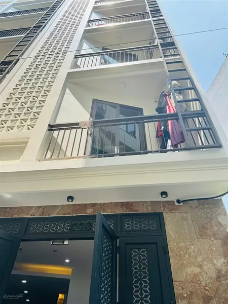 Ccmn 10 phòng full đồ phú mỹ 42m2 6 tầng thang máy mặt tiền 4m hướng đông bắc ttt