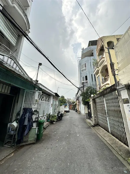 Hxh tránh thoại ngọc hầu, tân phú 4.5m x 17m tiện xây mới dòng tiền 15tr/tháng nhỉnh 5đ