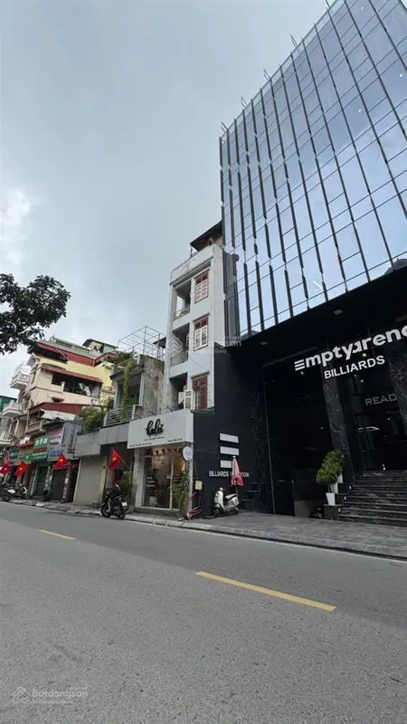 Hot. mặt phố lớn, quy hoạch ổn. thuỵ khuê tây hồ. dt 61m2x5t. tút tốt. mt 4m. giá 22.5 tỷ.