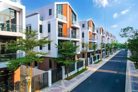 Cực độc! nhà vườn mặt tiền 8m ngang biệt thự song lập ocean park 3, dtx 385m2, chỉ 17 tỷ