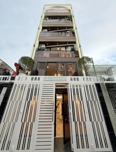 Nhà 6 Tầng - Thang Máy - Hẻm ôtô, DT: 5x14= 70m² , giá 9.8 tỷ Phường An Hội Tây