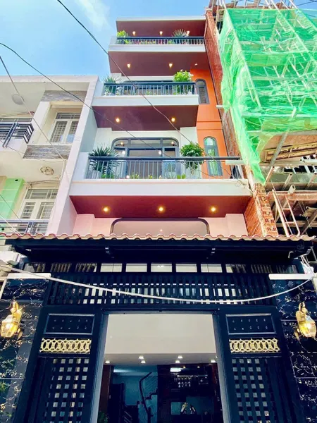 Vị trí đẹp gần chợ Gò Vấp giá dưới 3 tỷ, nhà 38m2 Nguyễn Văn Nghi xây 1 trệt 3 lầu, hẻm 4m hơn