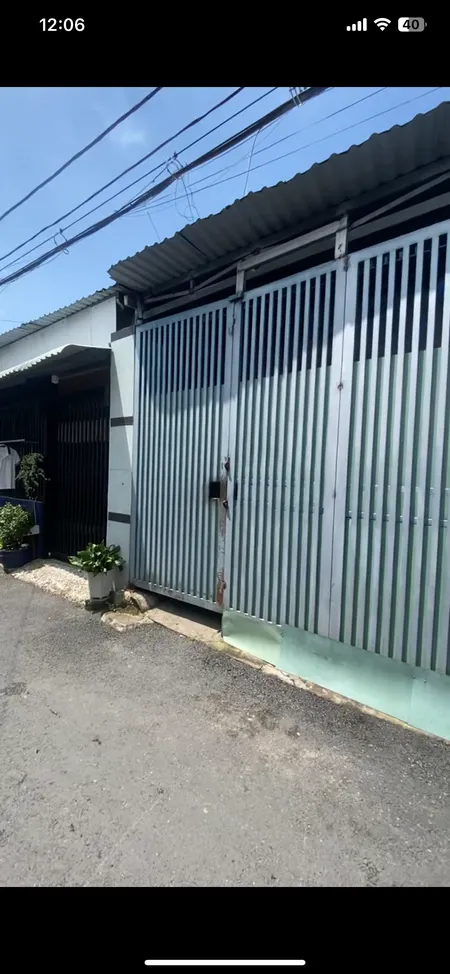 Bán nhà dt 123m2 có 7 phòng trọ, ngang 6x21m mặt tiền  hẻm oto cách Nguyễn văn tăng 50m