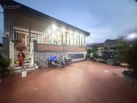 Bán xưởng tặng biệt thự 3.034m²(50m x70m) đường lê thị riêng, quận 12, thổ cư 1.700m², giá 91.5 tỷ