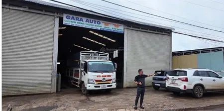 Bán nhà xưởng đang kinh doanh ngay bệnh viện đức trọng. mr chí thiện bđs